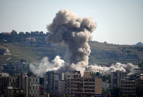 תקיפה בלבנון (צילום: REUTERS/Stringer)