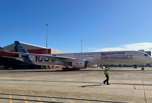 מטוס Airbus A350-1000ULR (צילום: רויטרס)