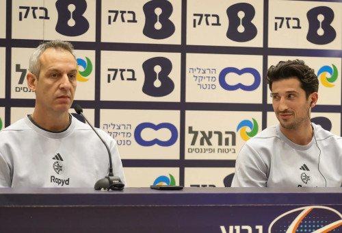 עודד קטש וג'ונדי דיברתולומיאו שחקן מכבי תל אביב (צילום: עיבוד תמונה, קובי אליהו)