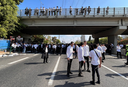 מחאת החרדים בכביש 4 (צילום: אבשלום ששוני)