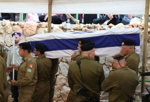 הלווייתו של ליאב כבביה ז"ל (צילום: מרק ישראל סלם)