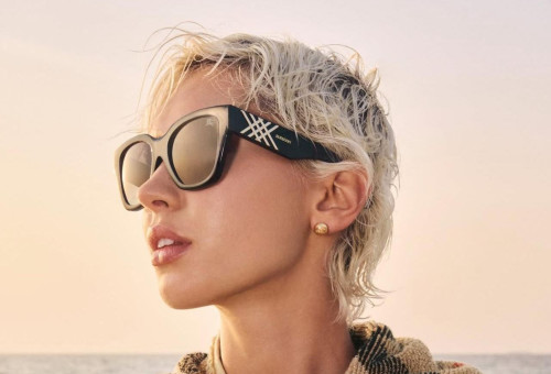 קולקציית הקיץ של Burberry (צילום: יח"צ)