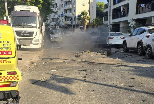 פיצוץ רכב ביפו (צילום: תיעוד מבצעי מד''א)