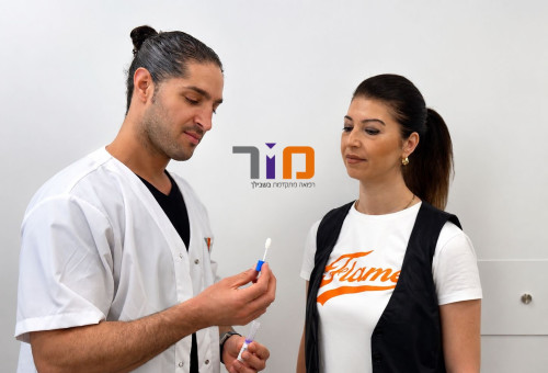 בדיקה במכון מור (צילום: מכון מור)