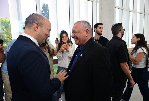 איזנקוט ובנט (צילום: אבשלום ששוני)