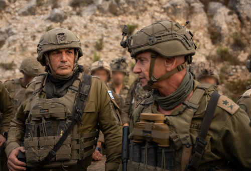 אייל זמיר במבצר הבופור בלבנון (צילום: דובר צהל)
