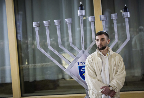 מתן אנגרסט (צילום: חיים גולדברג פלאש 90)