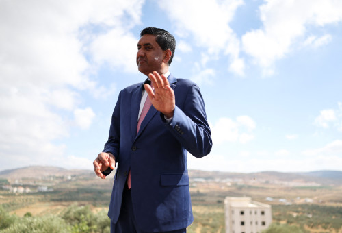 רו קאנה בביקור ביהודה ושומרון (צילום: רויטרס)