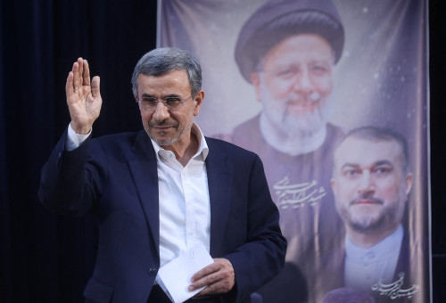 מחמוד אחמדניג'אד (צילום: Majid Asgaripour/WANA (West Asia News Agency) via REUTERS)