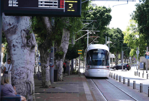הרכבת הקלה (צילום: אבשלום ששוני)