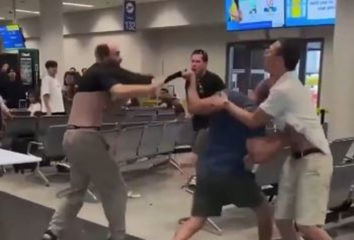 אירוע האלימות בין הגבר האמריקאי ליהודי, לכאורה בגלל קריאות אנטישמיות (צילום: שימוש לפי סעיף 27 א')