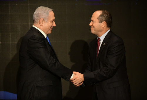 ניר ברקת, בנימין נתניהו (צילום: תומר נויברג, פלאש 90)