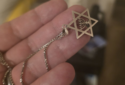 מגן דוד (צילום: ג'וש ארונסון)