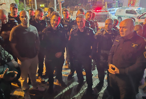 תיעוד מזירת הירי (צילום: דוברות המשטרה)
