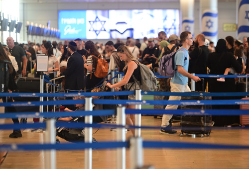 נתב"ג. יומיים אחרי ההשבתה (צילום: אבשלום ששוני)