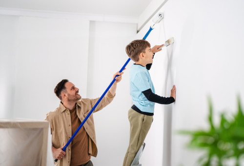 לצבוע את הבית בחגים (צילום: Shutterstock)