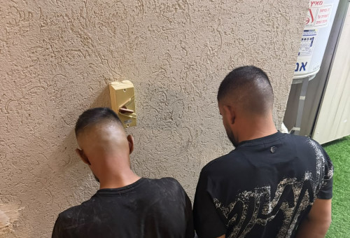 החשודים שנעצרו (צילום: דוברות המשטרה)