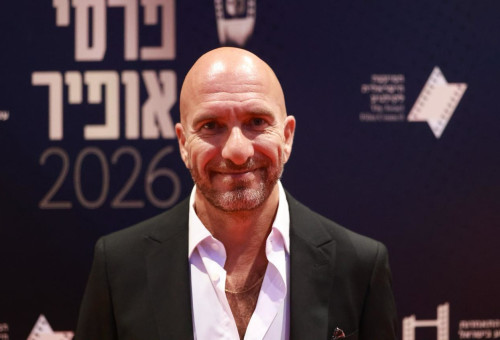 טקס פרסי אופיר, אסי כהן (צילום: שלומי יוסף,ניב אהרונסון,ליאור חורש והאקדמיה לקולנוע וטלוויזיה)