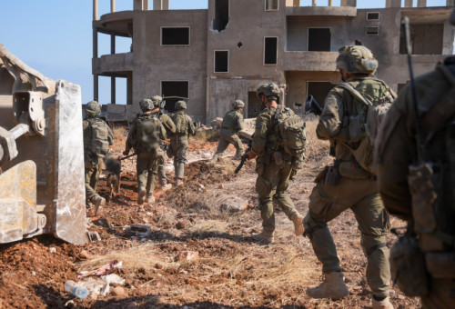 חיילי צה"ל בפעילות במרחב הביטחוני (צילום: דובר צה"ל)