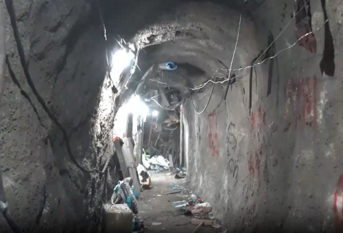 מנהרה ברכס עלי טאהר שהושמדה על ידי צה"ל (צילום: צילום מסך,דובר צהל)
