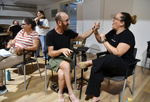 תיאטרון "נא לגעת" (צילום: אבשלום ששוני)
