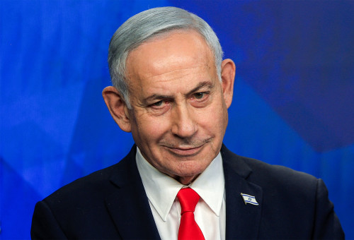 בנימין נתניהו (צילום: RONEN ZVULUN / POOL / AFP via Getty Images)