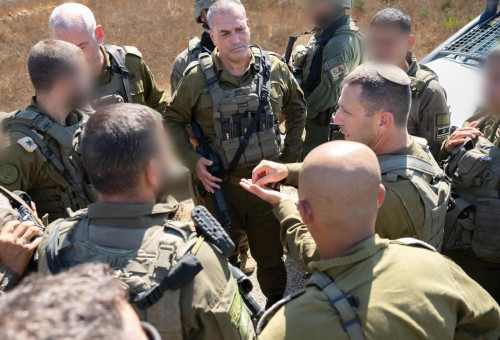 אייל זמיר בזירת הפיגוע בשומרון (צילום: דובר צה"ל)
