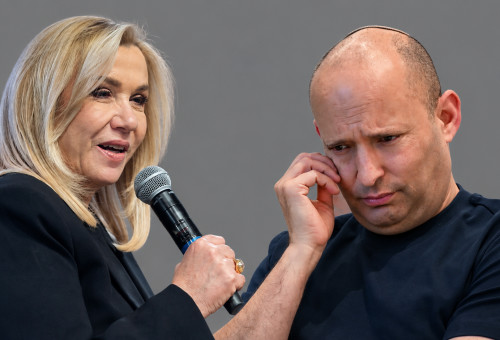 נפתלי בנט, אילה חסון (צילום: פלאש 90: אבשלום ששוני, יונתן זינדל)
