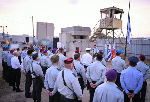 3 שנים לטבח 7.10 - פורום מטכ"ל דקת דומייה בבסיס זיקים (צילום: דובר צה"ל)