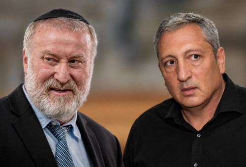 ניר חפץ. אביחי מנדלבליט (צילום: אבשלום ששוני)