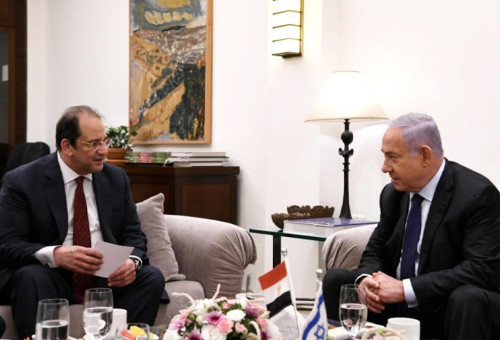 פגישת נתניהו בבלפור עם ראש המודיעין המצרי  (צילום: GPO/Amos Ben Gershom)