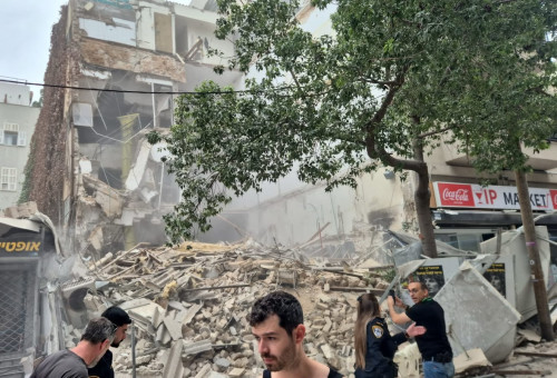 קריסת בניין בנחלת בנימין  (צילום: שימוש לפי סעיף 27 א')