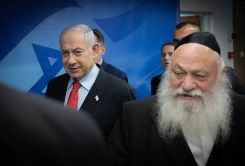 בנימין נתניהו ויצחק גולדקנוף (צילום: חיים גולדברג/פלאש 90)