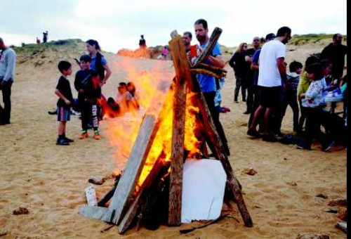 מדורת ל"ג בעומר  (צילום: אבשלום ששוני)