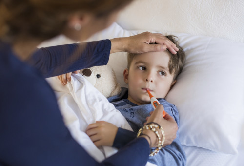 ילד חולה (צילום: istockphoto)