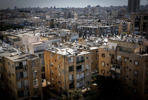 בת ים (צילום: יוסי זמיר, פלאש 90)