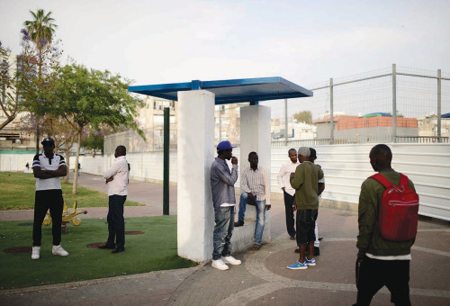 עובדים זרים (צילום: תומר נויברג, פלאש 90)