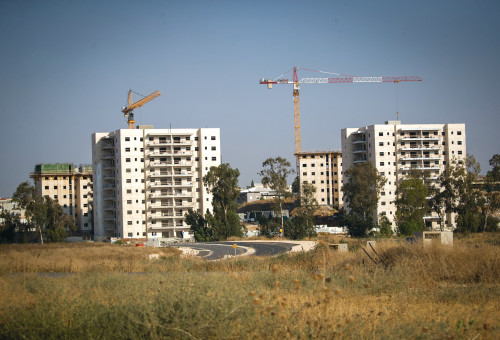 בניה חדשה בשדרות  (צילום: יונתן זינדל, פלאש 90)