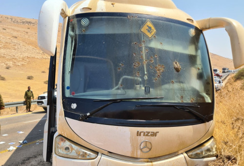 פיגוע ירי בבקעת הירדן (צילום: ארגון נהגי האוטובוסים מבית ההסתדרות הלאומית)