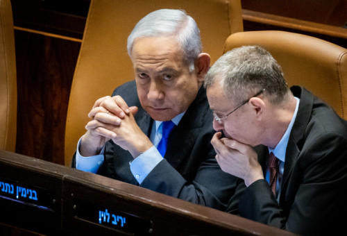 בנימין נתניהו ויריב לוין (צילום: יונתן זינדל, פלאש 90)