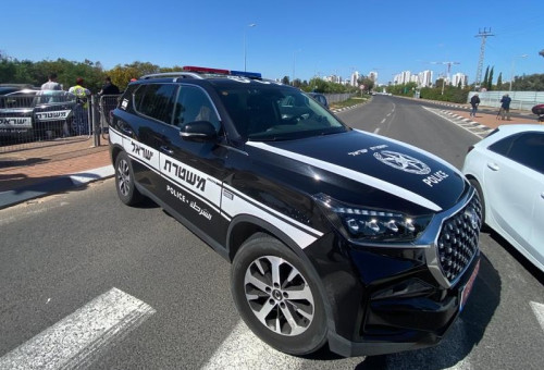 ניידת משטרה. אילוסטרציה (צילום: אבשלום ששוני)