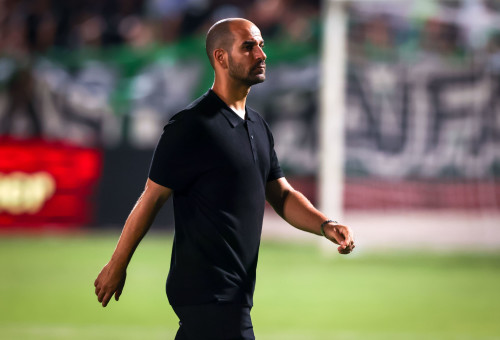 אחד האנשים שמאחורי ההצלחה של מכבי חיפה. גל אלברמן מנהל צוות שלם שעוזר לברק בכר להצליח (צילום: מאור אלקסלסי)