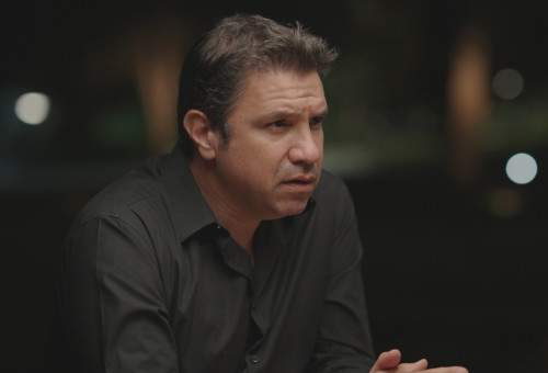 עמרי אסנהיים בתוכניתו החדשה "יהיה טוב" בכאן 11 (צילום: באדיבות כאן 11)