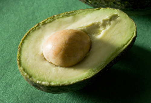 כך תאריכו את חייו של האבוקדו (צילום: אינגאימג)