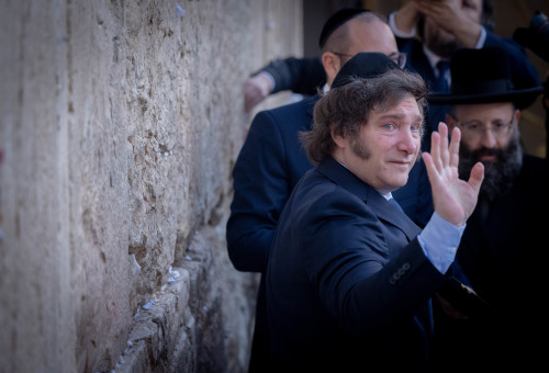 חאבייר מיליי בכותל (צילום: Chaim Goldberg/Flash90)