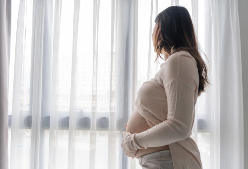 אישה בהיריון (צילום: אינגאימג')