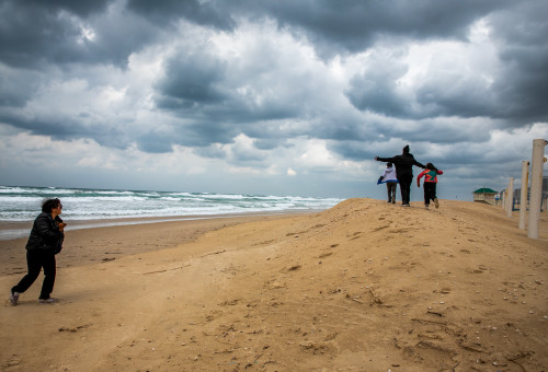 מזג אוויר חורפי, מעונן (צילום: יוסי אלוני, פלאש 90)