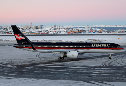 דונלד ג'ון טראמפ ג'וניור בביקור בגרינלנד (צילום: רויטרס)