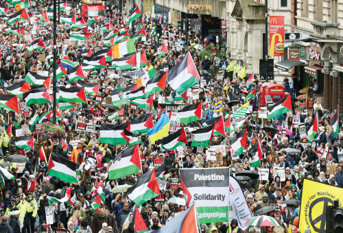 הפגנות פרו פלסטיניות בבריטניה (צילום: רויטרס)
