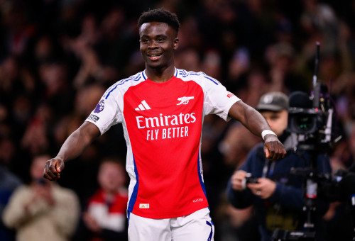 שחקן ארסנל, בוקאיו סאקה (צילום: GettyImages, Sebastian Frej/MB Media)